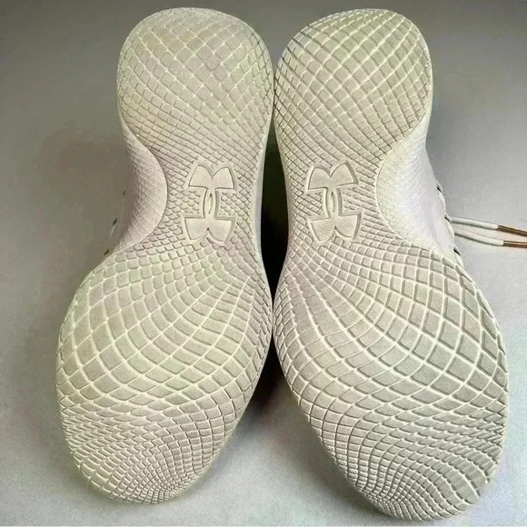 Under armor Charged Breathe Metallic Sport Style Running Sneakers Sz 7.5 - Picture 9 of 16